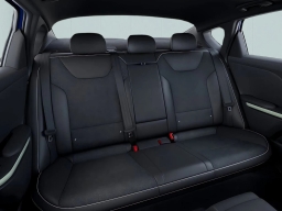 Kia K4 GT-Line FWD 2025