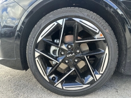 Kia K4 GT-Line Sedan 2026