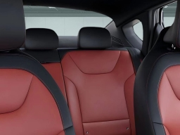 Kia K4 GT-Line FWD 2025