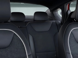 Kia K4 GT-Line FWD 2025