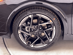 Kia K4 GT-Line Sedan 2026