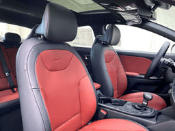 Kia K4 GT-Line Sedan 2026