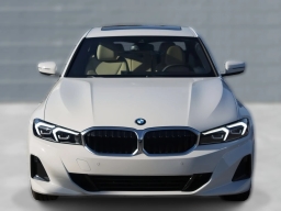 BMW 3 Series 330i NA Sedan 2026