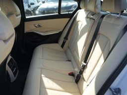 BMW 3 Series 330i NA Sedan 2026