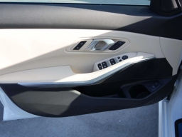 BMW 3 Series 330i NA Sedan 2026