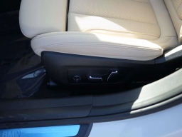 BMW 3 Series 330i NA Sedan 2026