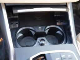 BMW 3 Series 330i NA Sedan 2026