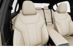 BMW 3 Series 330i NA Sedan 2026