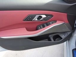 BMW 3 Series 330i NA Sedan 2026