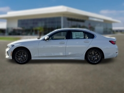 BMW 3 Series 330i NA Sedan 2026