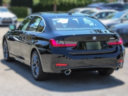 BMW 3 Series 330i NA Sedan 2026