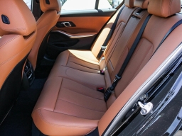 BMW 3 Series 330i NA Sedan 2026