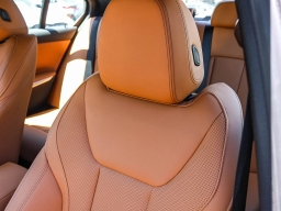 BMW 3 Series 330i NA Sedan 2026