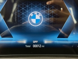 BMW 3 Series 330i NA Sedan 2026