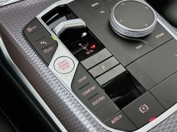 BMW 3 Series 330i NA Sedan 2026