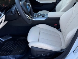 BMW 3 Series 330i NA Sedan 2026