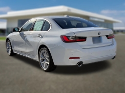 BMW 3 Series 330i NA Sedan 2026
