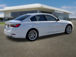 BMW 3 Series 330i NA Sedan 2026