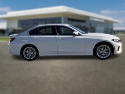 BMW 3 Series 330i NA Sedan 2026