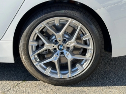 BMW 3 Series 330i NA Sedan 2026