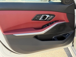 BMW 3 Series 330i NA Sedan 2026