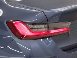 BMW 3 Series 330i NA Sedan 2026