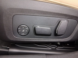 BMW 3 Series 330i NA Sedan 2026