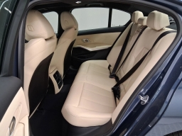 BMW 3 Series 330i NA Sedan 2026