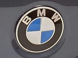 BMW 3 Series 330i NA Sedan 2026