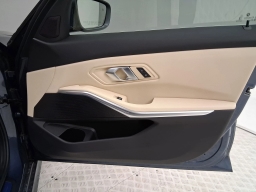 BMW 3 Series 330i NA Sedan 2026