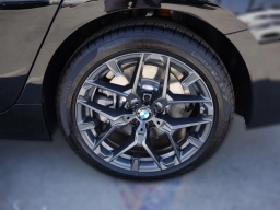 BMW 3 Series 330i NA Sedan 2026