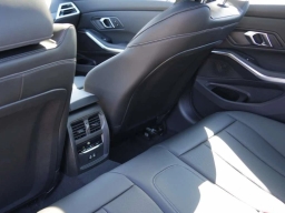 BMW 3 Series 330i NA Sedan 2026