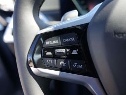 BMW 3 Series 330i NA Sedan 2026