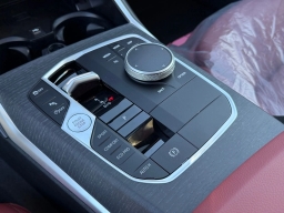 BMW 3 Series 330i NA Sedan 2026