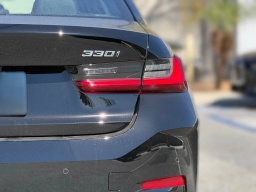 BMW 3 Series 330i NA Sedan 2026