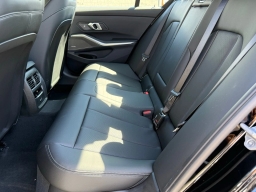 BMW 3 Series 330i NA Sedan 2026