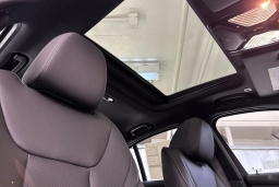 BMW 3 Series 330i NA Sedan 2026