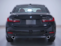 BMW 3 Series 330i NA Sedan 2026