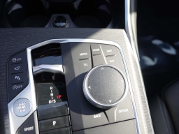 BMW 3 Series 330i NA Sedan 2026