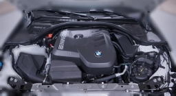 BMW 3 Series 330i NA Sedan 2026