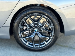 BMW 3 Series 330i NA Sedan 2026