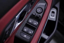 BMW 3 Series 330i NA Sedan 2026