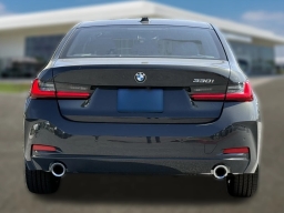 BMW 3 Series 330i NA Sedan 2026