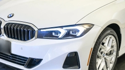 BMW 3 Series 330i NA Sedan 2026