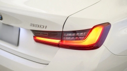 BMW 3 Series 330i NA Sedan 2026