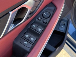 BMW 3 Series 330i NA Sedan 2026