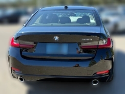 BMW 3 Series 330i NA Sedan 2026