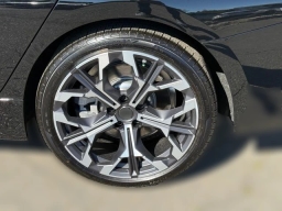 BMW 3 Series 330i NA Sedan 2026