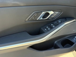 BMW 3 Series 330i NA Sedan 2026