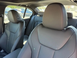 BMW 3 Series 330i NA Sedan 2026